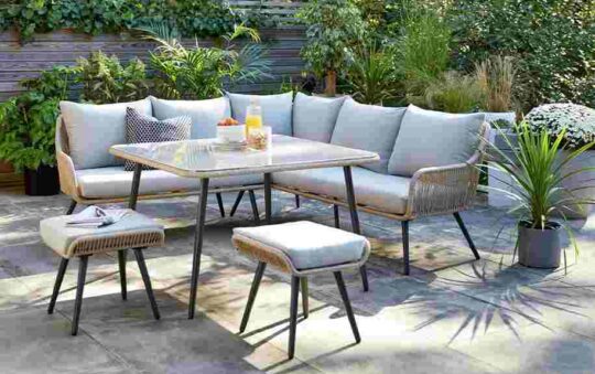 How To Choose Garden Furniture?
